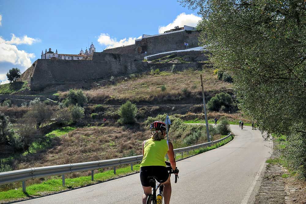 Alentejo bike tour Portugal monsaraz