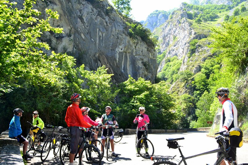 Picos de Europa Bike Tour cyclists